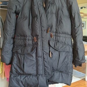 Levi's Navy Puffer Jacket- Super Warm
